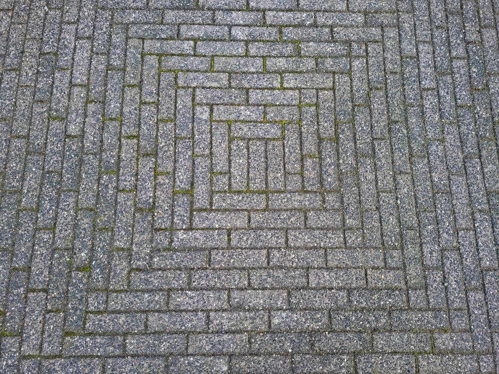 Gratis betonklinkers 8 m², Ophalen, Klinkers