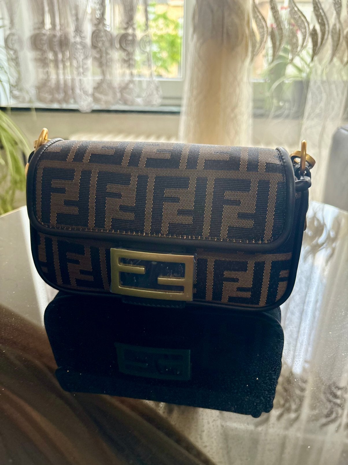 Sac fendi, Bijoux, Sacs & Beauté, Enlèvement ou Envoi, Neuf, Brun, Autres marques