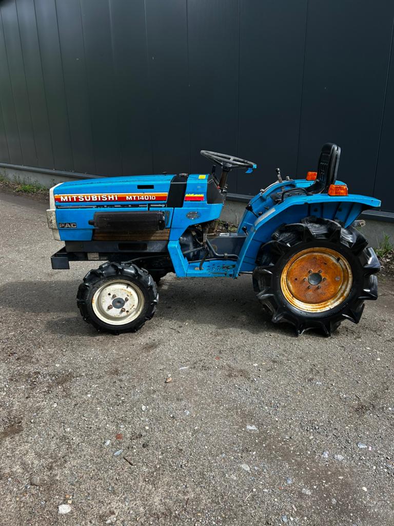 Mitsubishi mt1401 3 cylindres 4x4 2700eu, Enlèvement