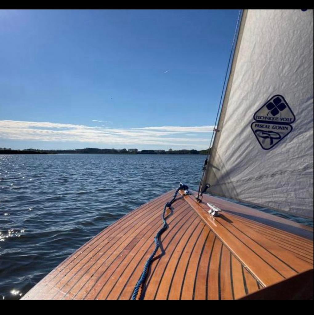 Zeilboot polyester met teak dek en dubbele bodem, Watersport en Boten, Zeilen en Zeiltoebehoren, Zo goed als nieuw, 3 tot 6 meter
