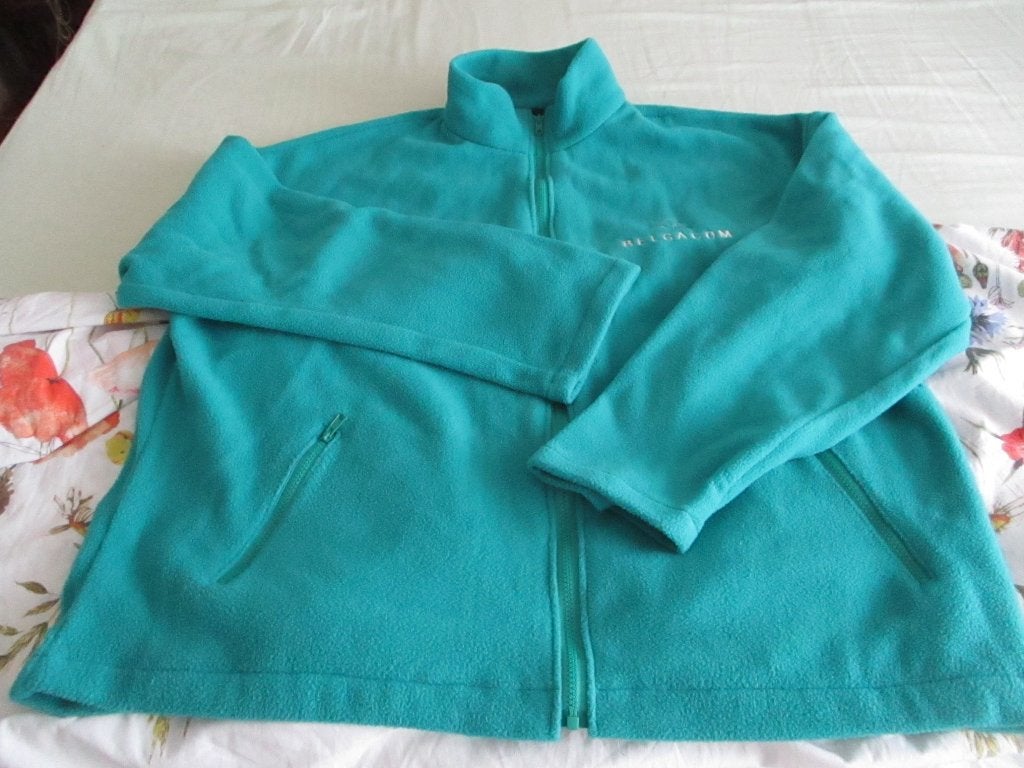 Une polaire épaisse de Belgacom., Enlèvement ou Envoi, Neuf, Taille 56/58 (XL), Autres couleurs