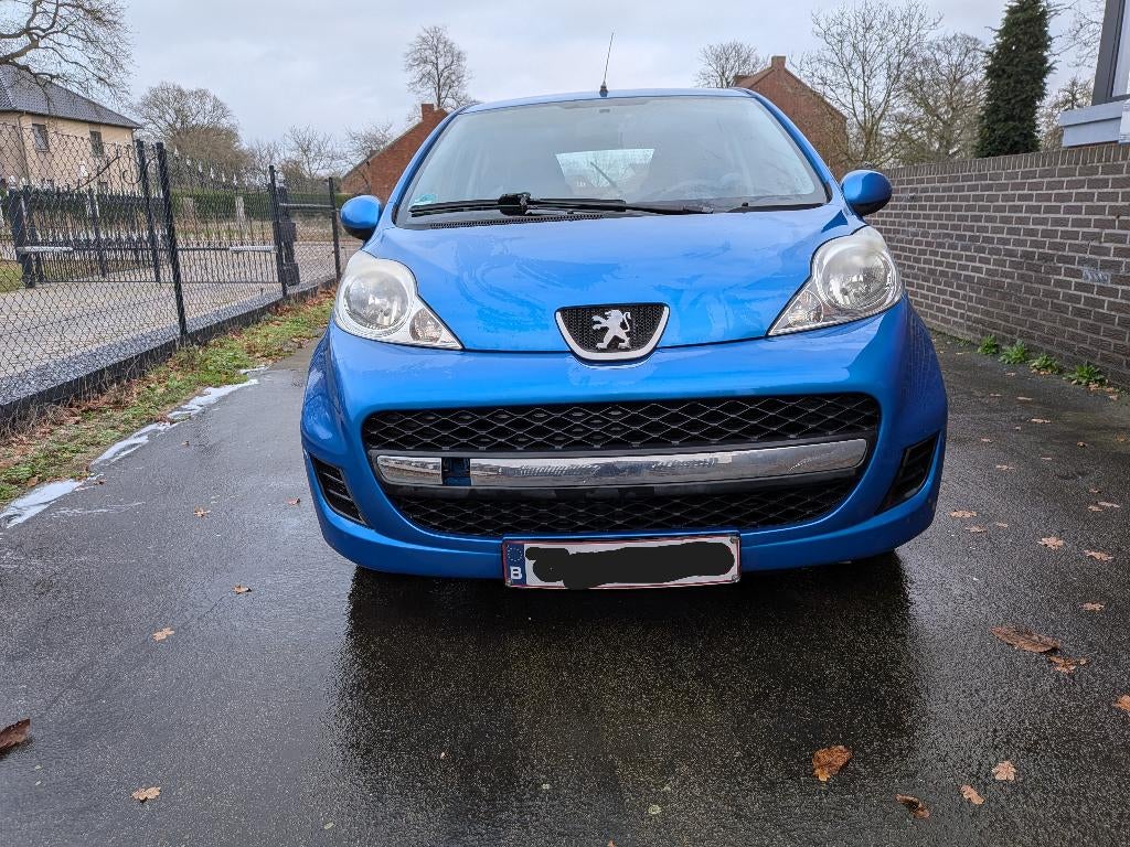 Peugeot 107 bj 2010, Auto's, Peugeot, Voorwielaandrijving, 4 zetels, Stof, Zwart