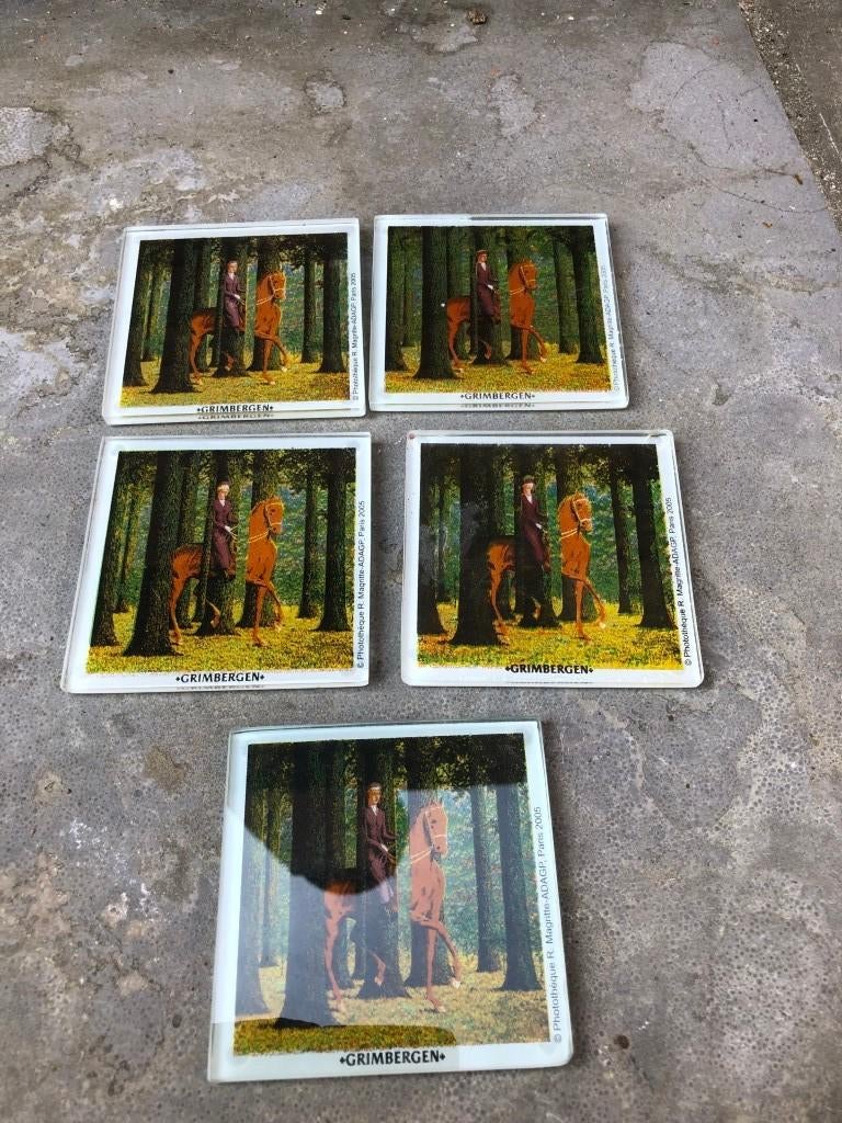 5 sous-verres Grimbergen en verre - sous-verre - cheval, Enlèvement ou Envoi