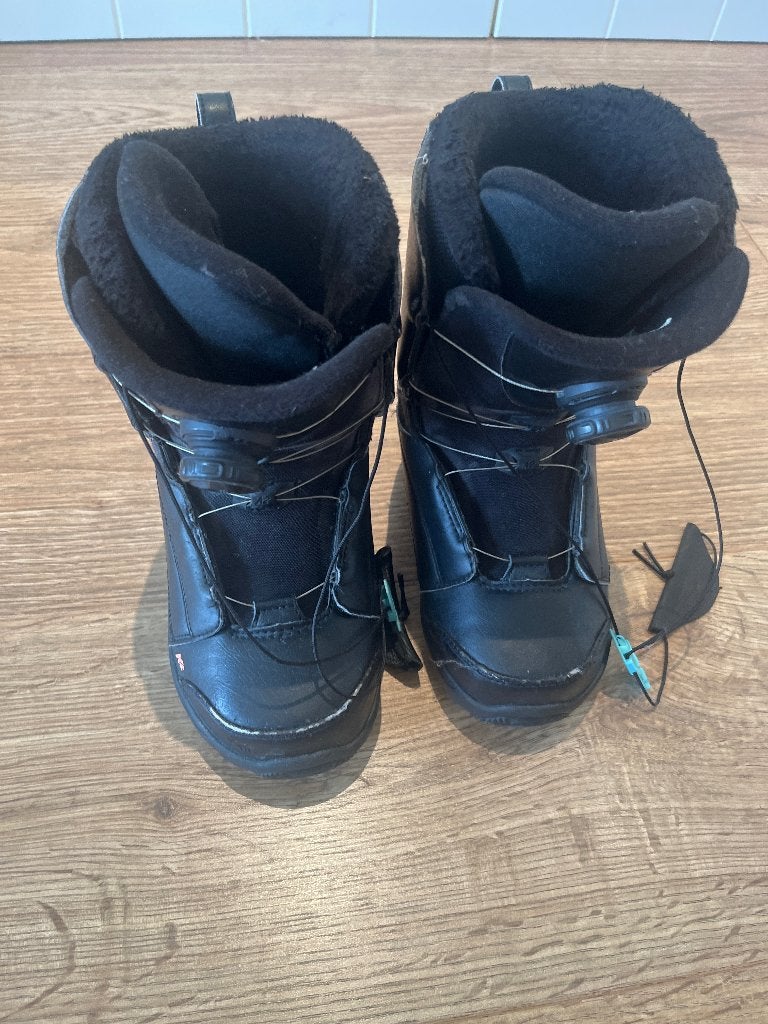 Snowboard boots maat 37, Sports & Fitness, Snowboard, Enlèvement, Utilisé, Bottes de neige