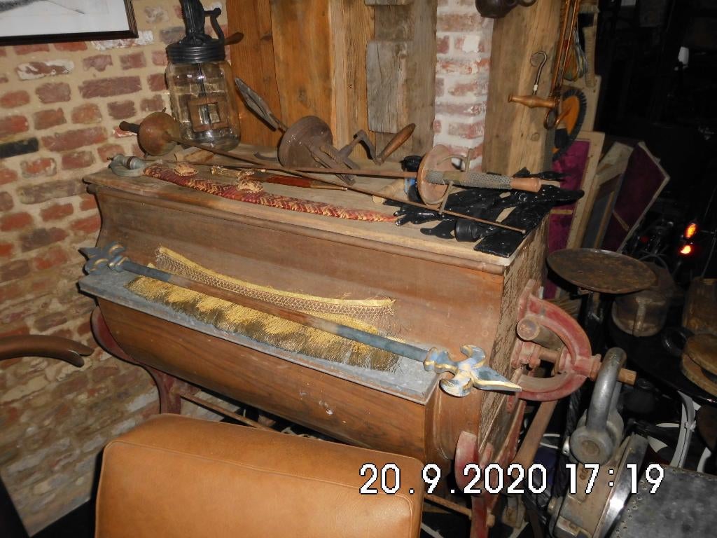 Boterkarne, Ophalen