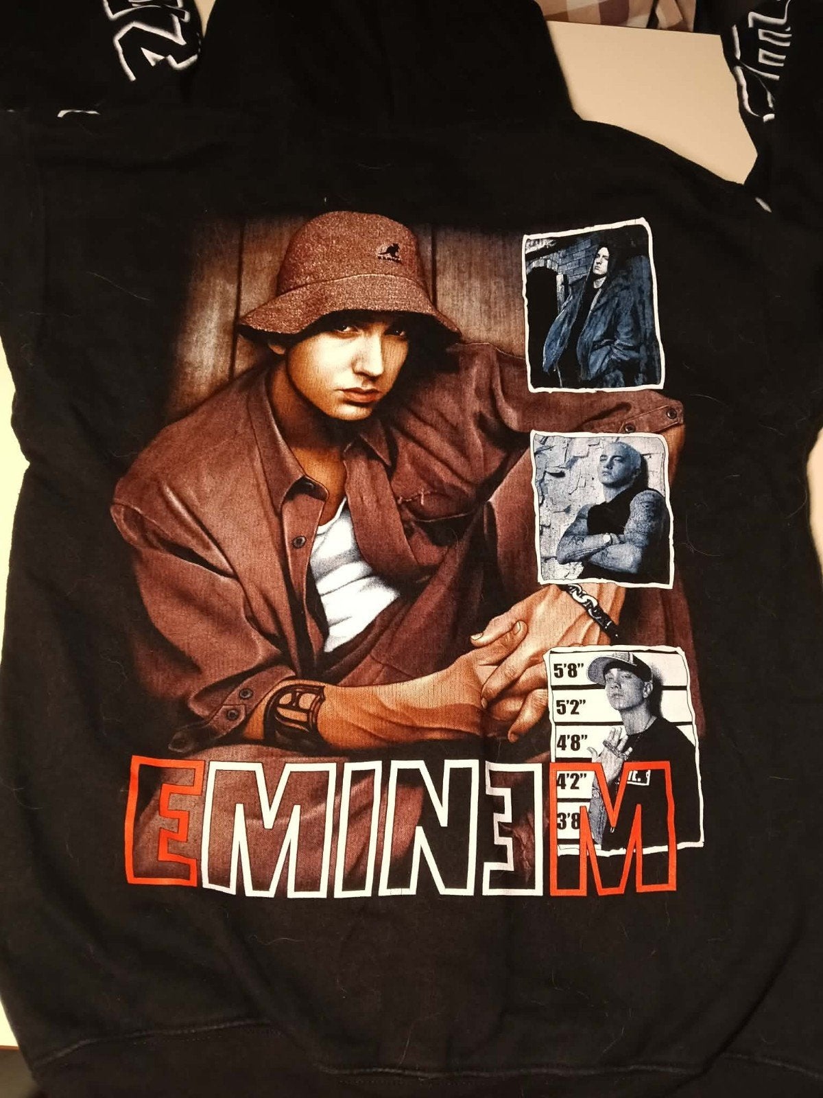 Eminem trui met rits S / M, Ophalen