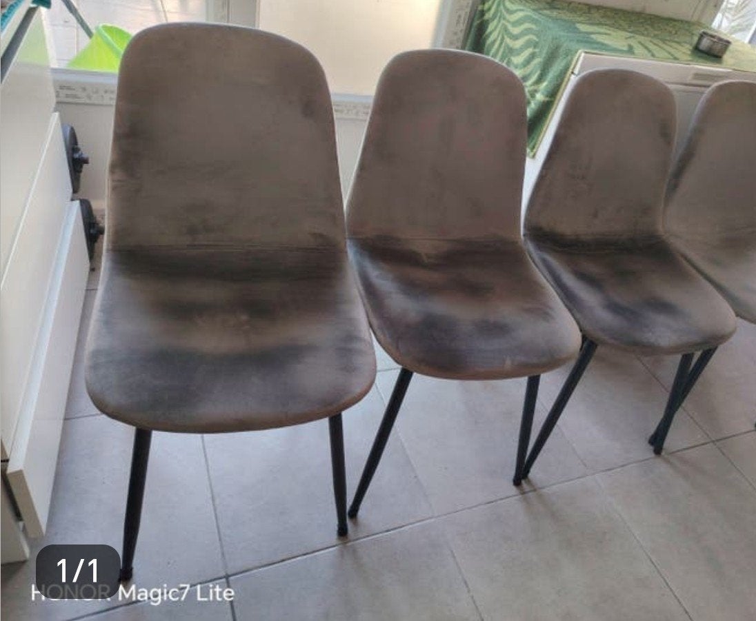A vendre 4 chaises alcantara, Maison & Meubles, Chaises, Gris, Comme neuf, Quatre, Tissus