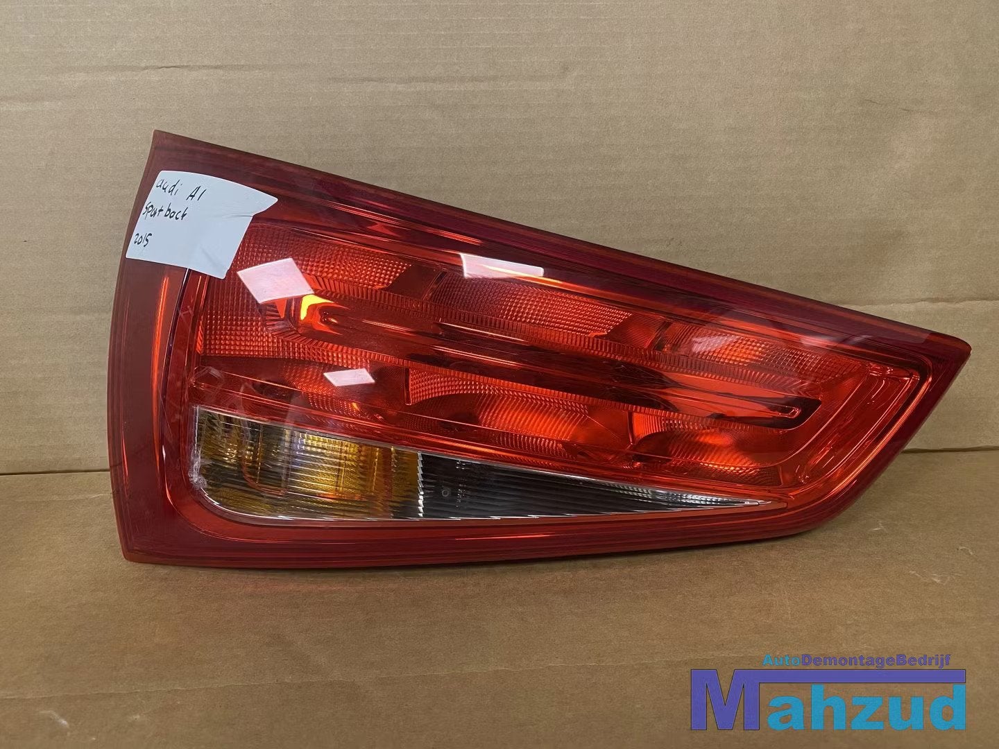 AUDI A1 Sportback Links achterlicht 2011-2018, Auto-onderdelen, Gebruikt, AUDI AG, Auto-Union-Strasse 1
85045  Ingolstadt, DE