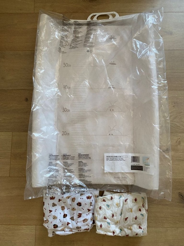 Quax Aankleedkussen met Groeimeter + 2 Zeeman Hoezen, Kinderen en Baby's, Ophalen, Zo goed als nieuw, Aankleedkussen, Overige merken