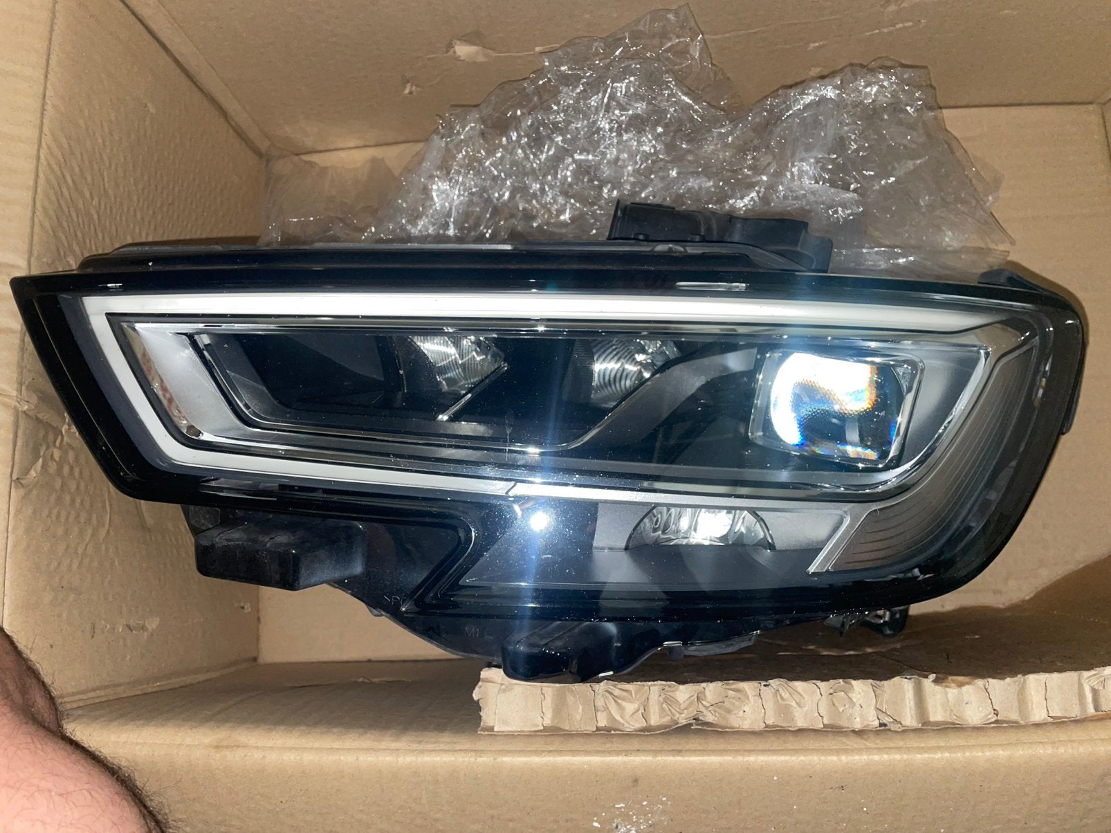 Phare avant gauche audi a3 8v en tres bonne état, Autos : Pièces & Accessoires, Enlèvement ou Envoi, Audi