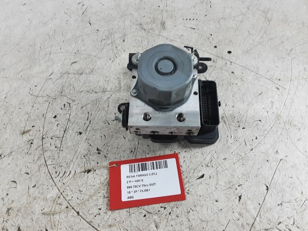 BLOC ABS (FREINS ANTI-BLOCAGE) Twingo III (AH) (476604765R), Autos : Pièces & Accessoires, Renault, Mevr. I. Hauben, Utilisé, Rue de l'Espoir 34 34
4030  GRIVEGNÉE, BE