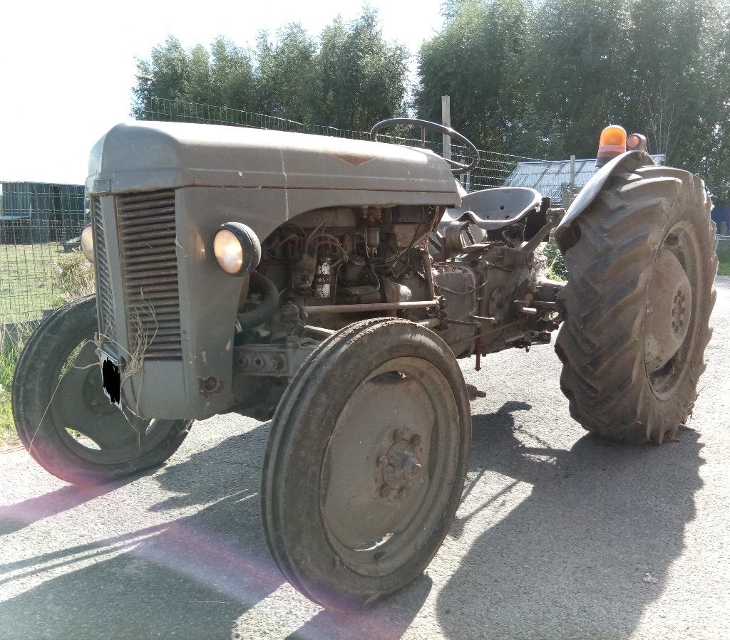 Ferguson TE 20, Ophalen
