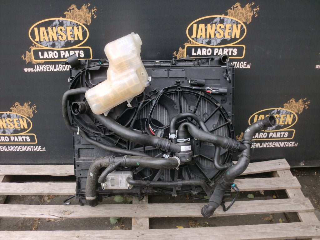 Range Rover Sport L494 radiateur pack cmplt. 3.0 TDV6, Jansen Laro Parts, Admin@jansenlaroparts.nl, Groenstraat 31B