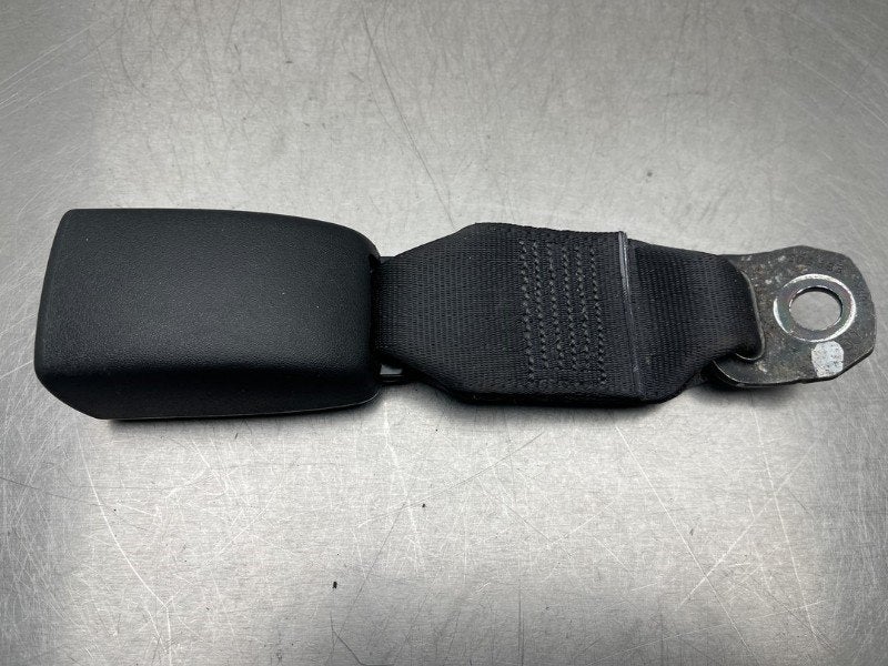 BOUCLE DE CEINTURE ARRIÈRE GAUCHE Suzuki, Utilisé, Suzuki