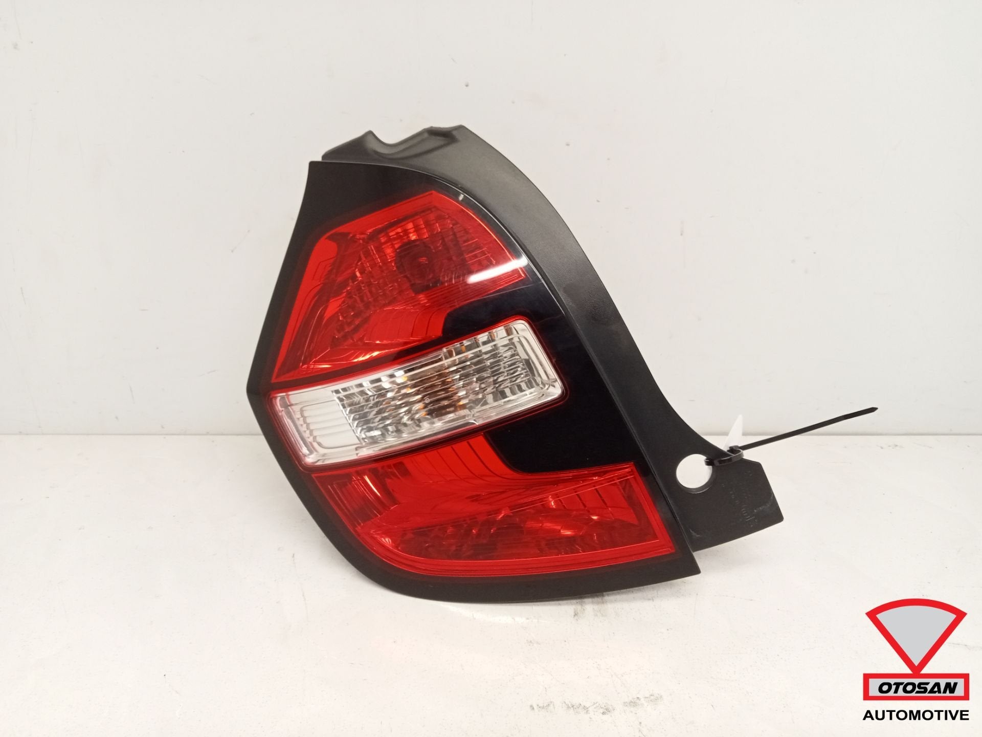 Feu arri re gauche d'origine pour Renault Twingo III 2014-20, Autos : Pièces & Accessoires, Renault Group, Contact.group@renault.com