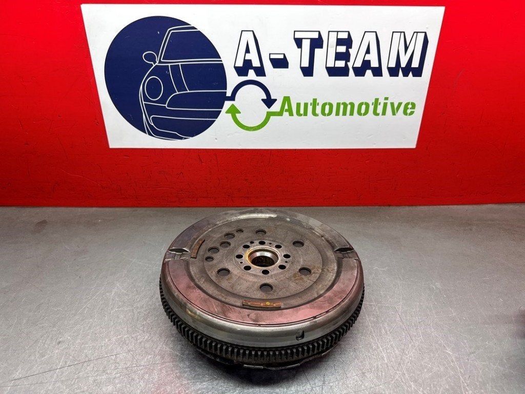 VOLANT MOTEUR BI-MASSE 5 Gats, ABS Transporter T5, Volkswagen, Volkswagen AG, Utilisé, Kundenbetreuung@volkswagen.de