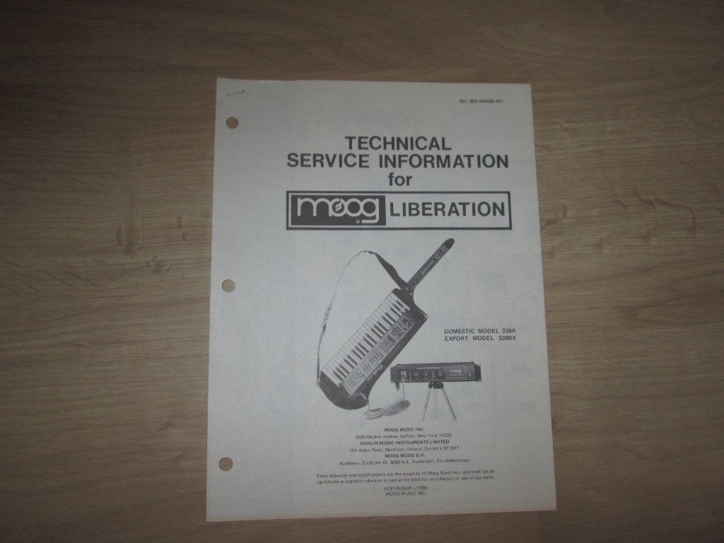 Moog Liberation-Service Information+Factory Service Bulletin, Musique & Instruments, Équipement Midi, Enlèvement ou Envoi