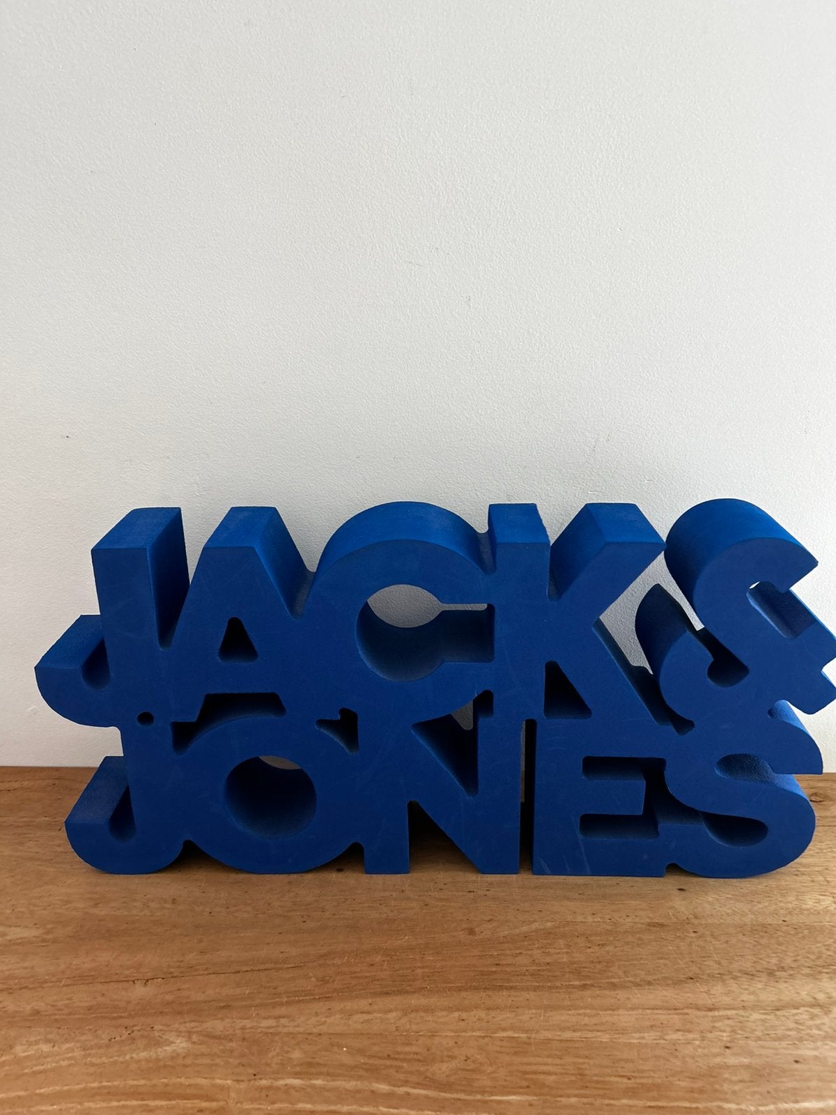 Deco Jack & Jones en mousse 50/25/8cm, Enlèvement ou Envoi, Comme neuf