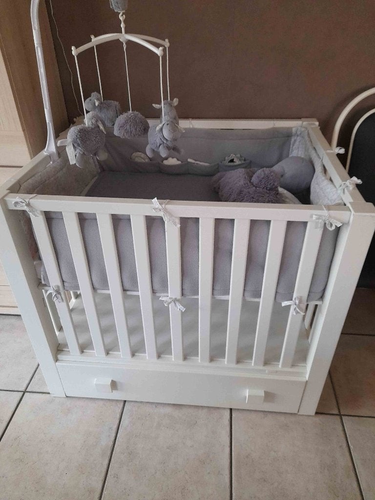 Wit Babypark met schuif, stootranden muziekmobiel etc..., Kinderen en Baby's, Ophalen, Zo goed als nieuw, Rechthoekig, In hoogte verstelbaar