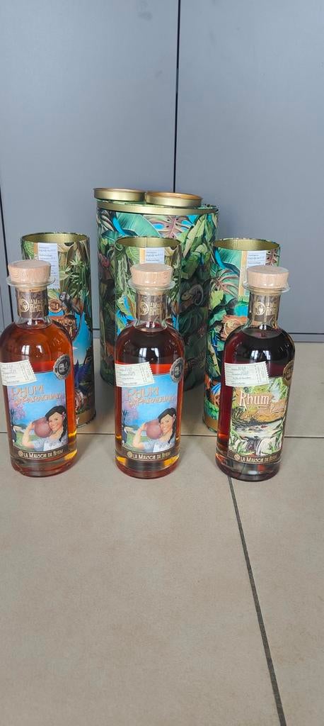 La maison du rhum, Diversen, Ophalen
