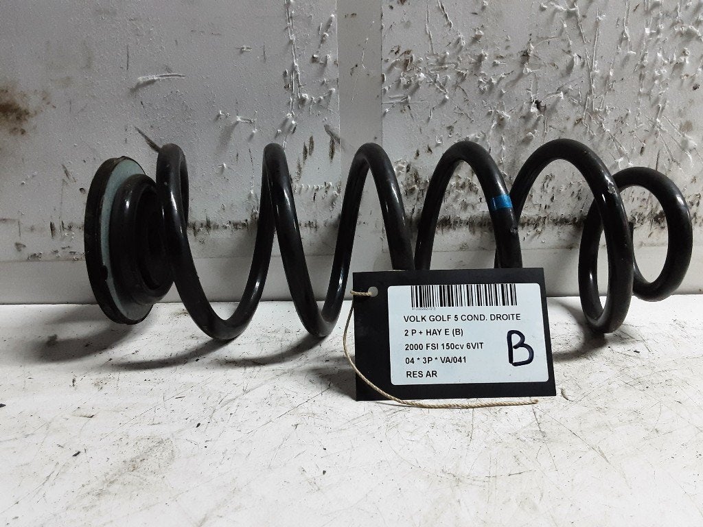 RESSORT DE SUSPENSION ARRIERE Volkswagen Golf V (1K1), Volkswagen, Mevr. I. Hauben, Utilisé, Rue de l'Espoir 34 34
4030  GRIVEGNÉE, BE