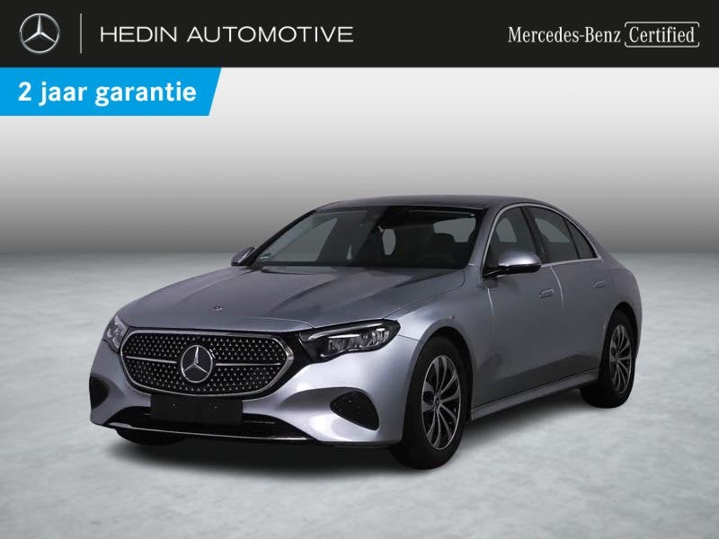 Mercedes-Benz E-klasse 200 Berline Business Line | Smartphon, Auto's, 4 deurs, Gebruikt, Zwart, 4 cilinders