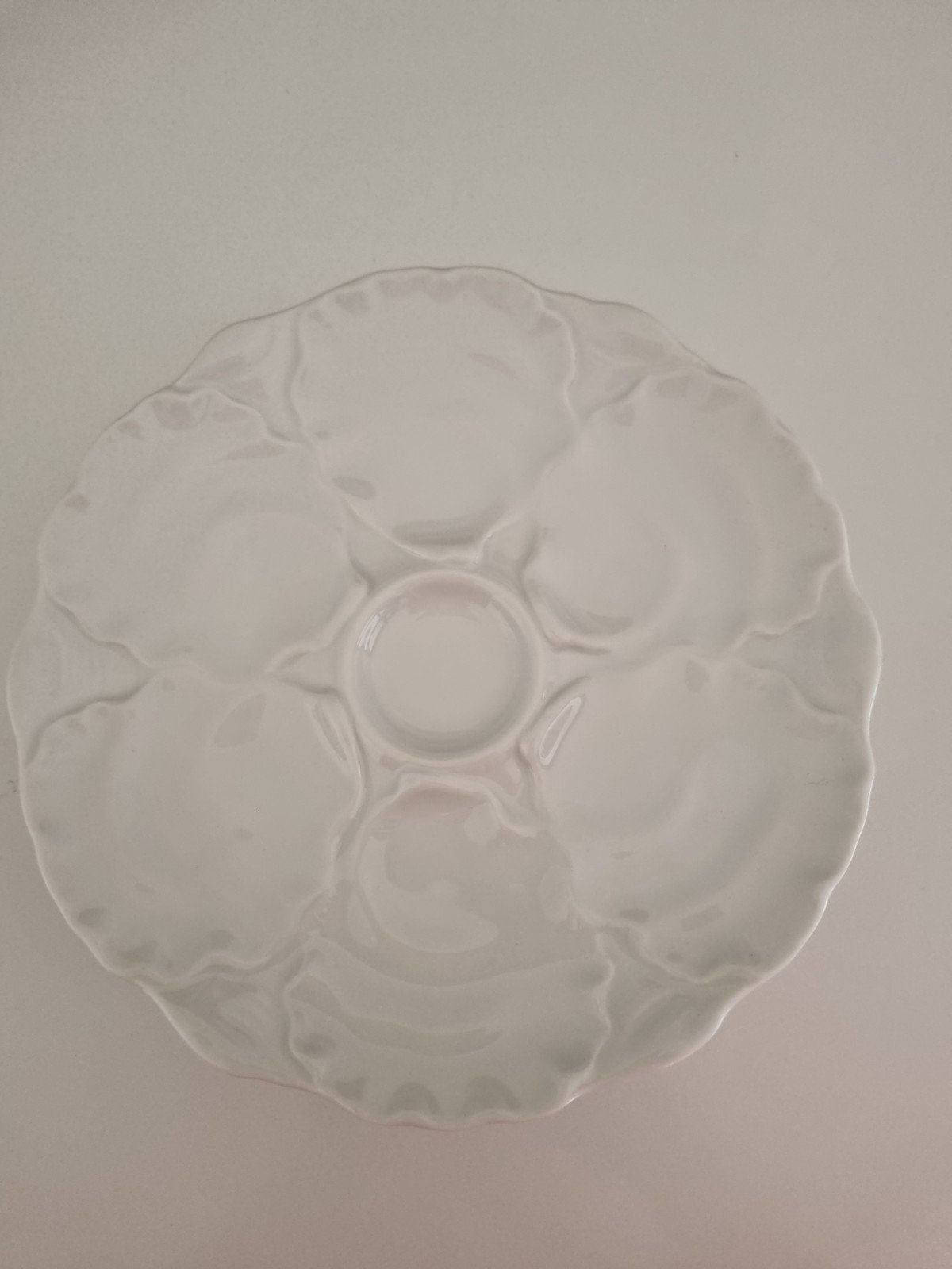 Belles assiettes à huîtres, Maison & Meubles, Cuisine | Vaisselle, Assiettes(s), Enlèvement ou Envoi, Comme neuf, Porcelaine