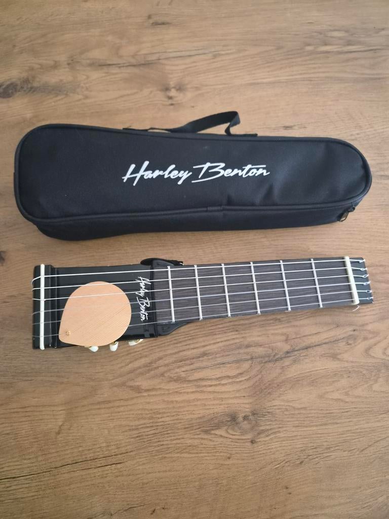 Handgitaar Harley Benton, Musique & Instruments, Instruments à corde | Autre, Enlèvement