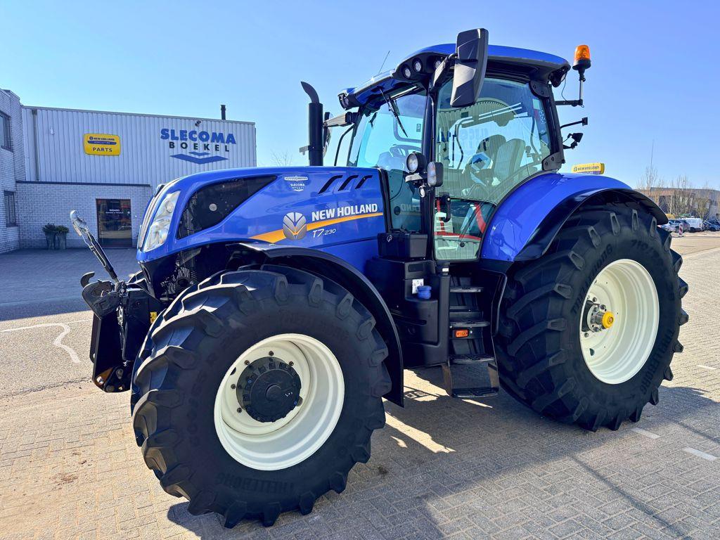 New Holland T7.230AC Stage V, Utilisé, Plus de 160 ch, New Holland, 2500 à 5000