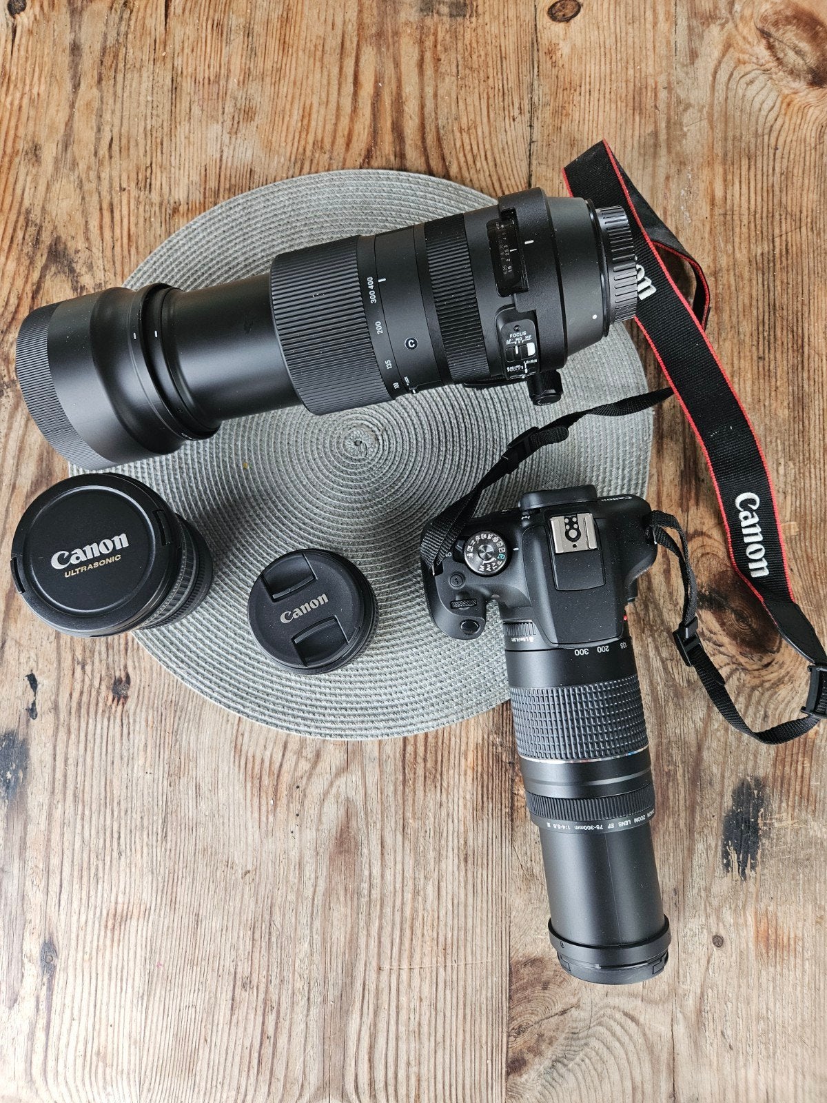 ensemble appareil photo Canon et 4 objectif de qualité., Enlèvement