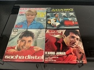 Sangle en vinyle, CD & DVD, EP, Enlèvement ou Envoi, Comme neuf, EP
