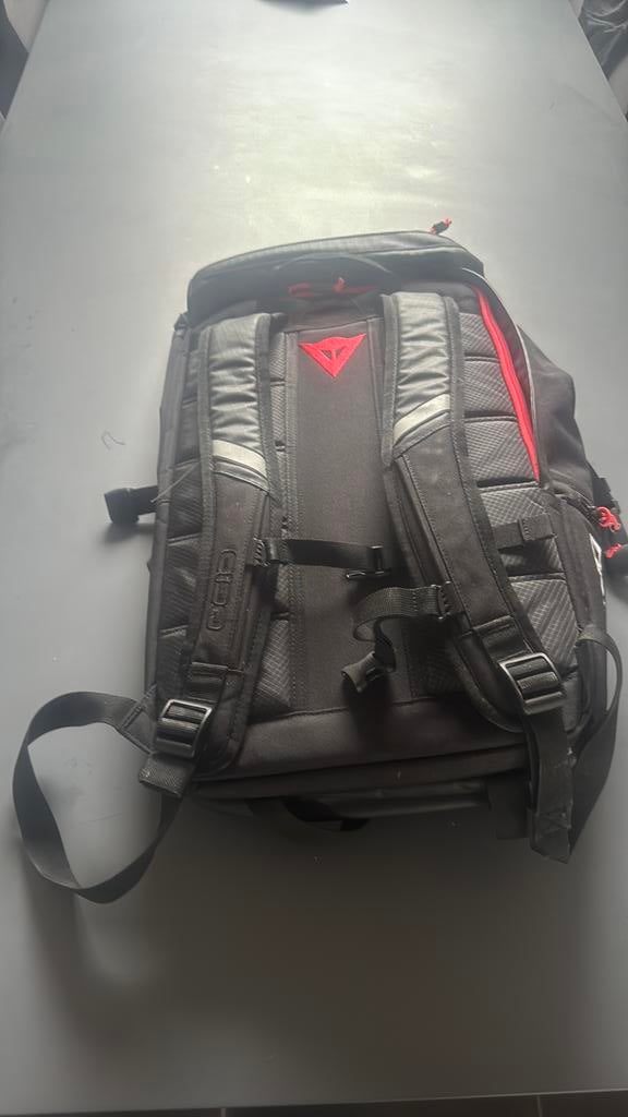 Sac à dos moto, Motos, Enlèvement