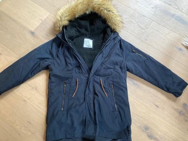 Donkerblauwe jas Zara met kap 10 jaar, Kinderen en Baby's, Ophalen of Verzenden, Zara, Jongen, Jas