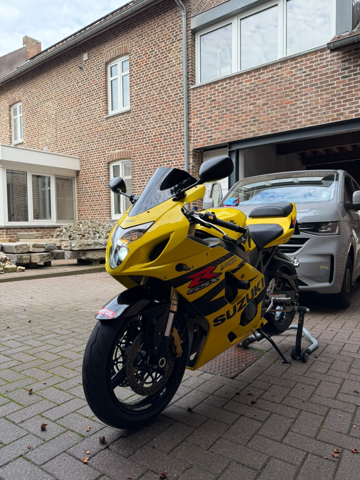 Suzuki GSXR600 2004, Motoren, Particulier