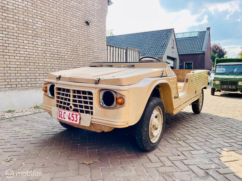 Mehari beige hoggar 4 pers 09-72 | restauratie project, Auto's, Voorwielaandrijving, 4 zetels, 602 cc, Zwart
