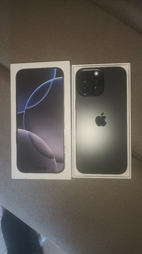 iPhone 16 Pro Max 256 GB zwart, Zwart, IPhone 16 Pro Max, Zo goed als nieuw, Zonder simlock