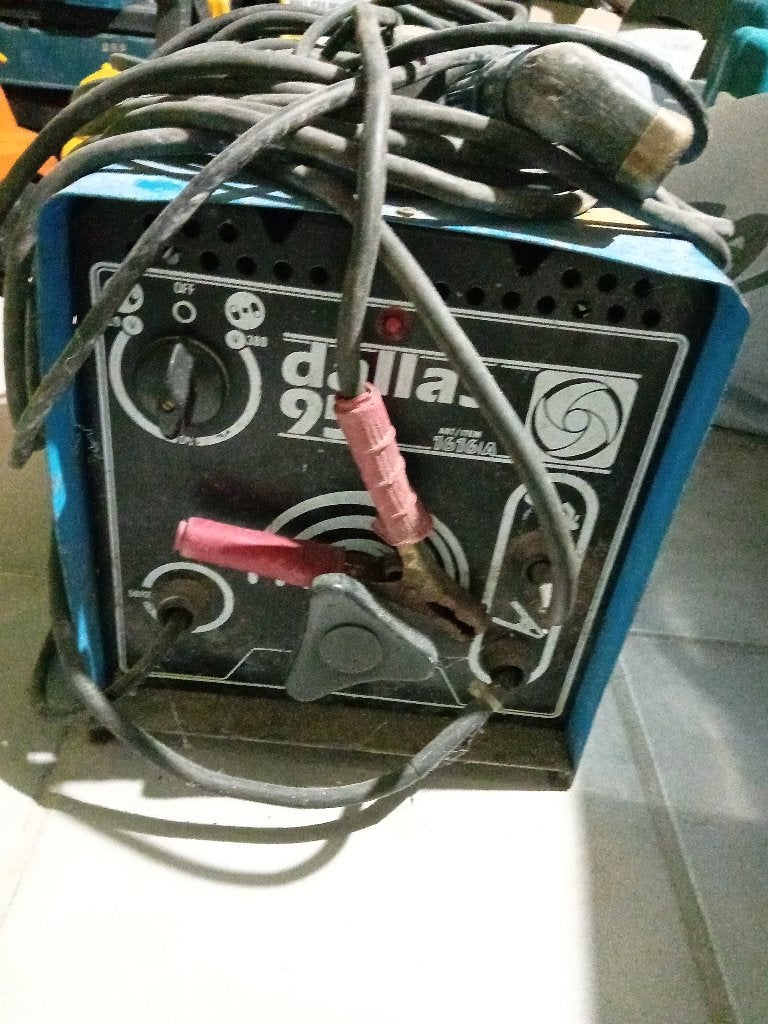 Vieux poste à souder, Bricolage & Construction, Enlèvement, Utilisé, Moins de 150 ampères, Autres types