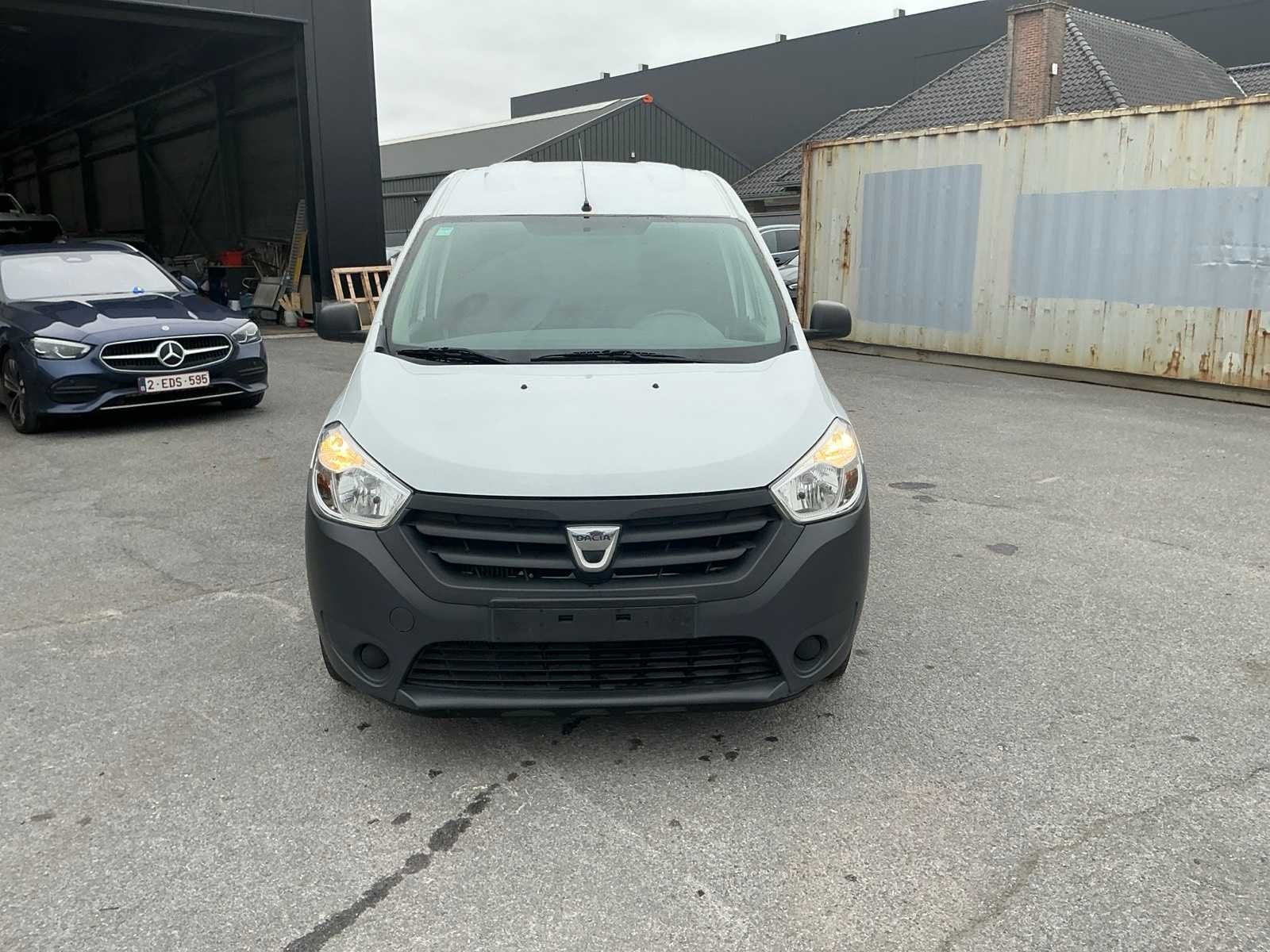 Dacia Dokker Lichte vrachtwagen, Dacia, Euro 5, Gebruikt, Bedrijf