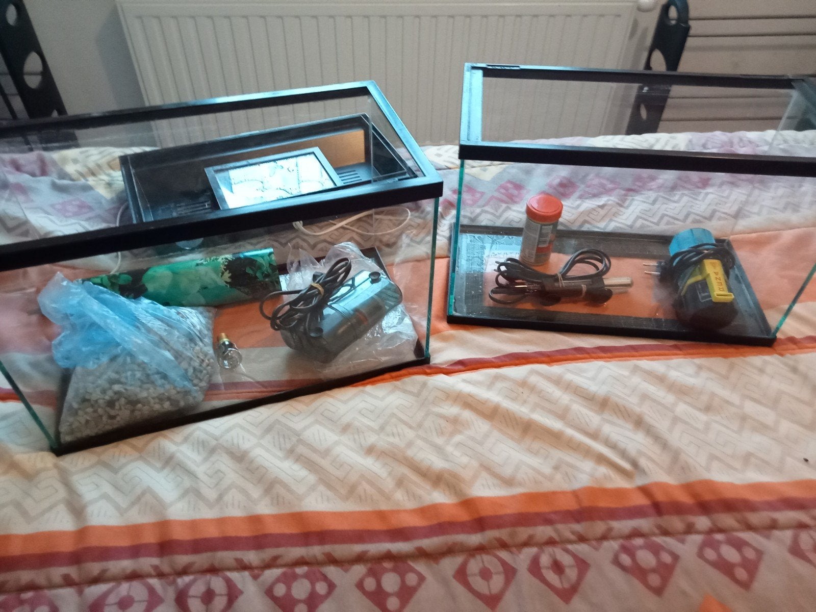 2 Petit aquarium,prix 75€ Les 2, Enlèvement