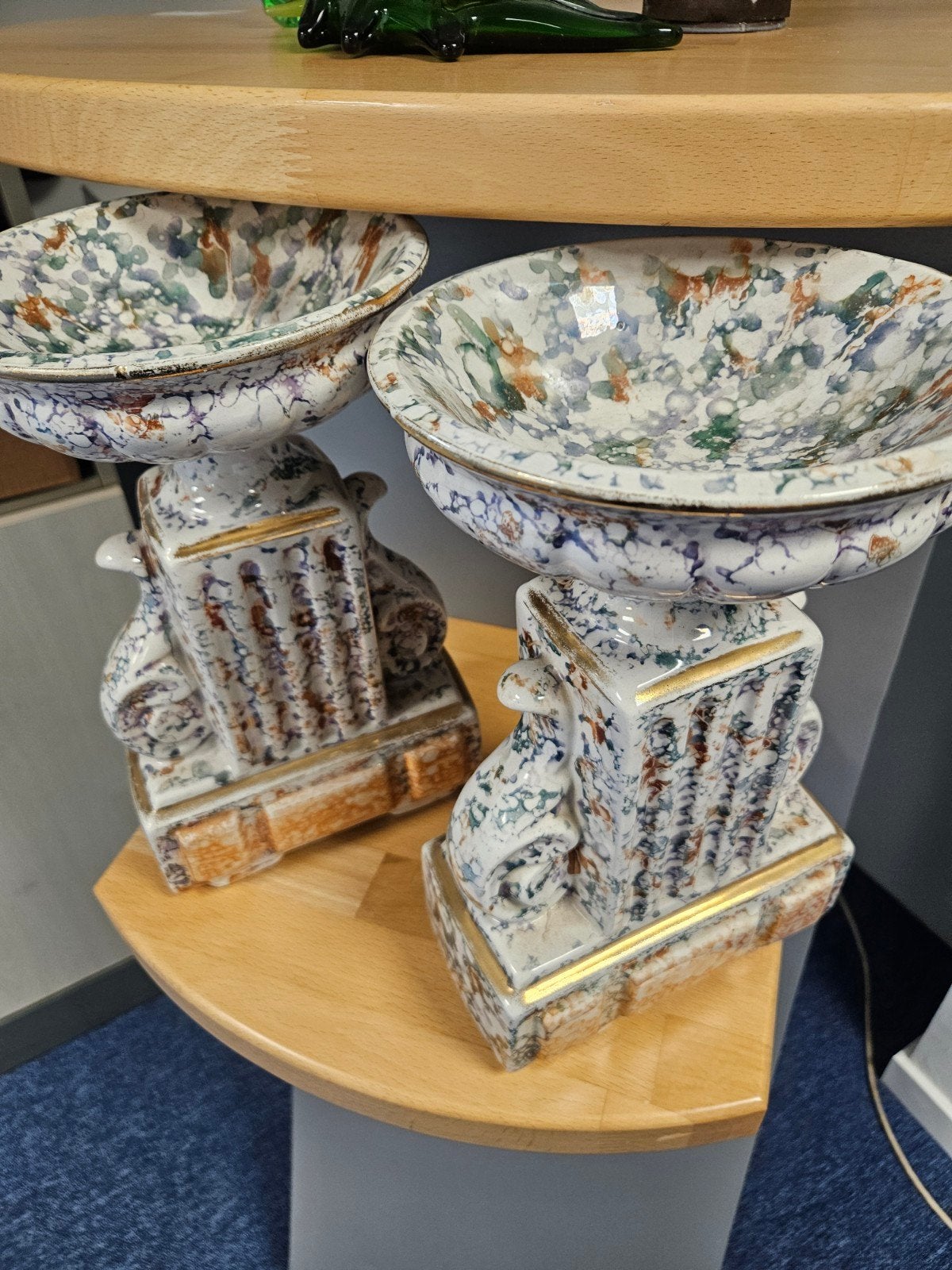 AMC keramische sierschalen op voet – set van 2 – vintage, Ophalen