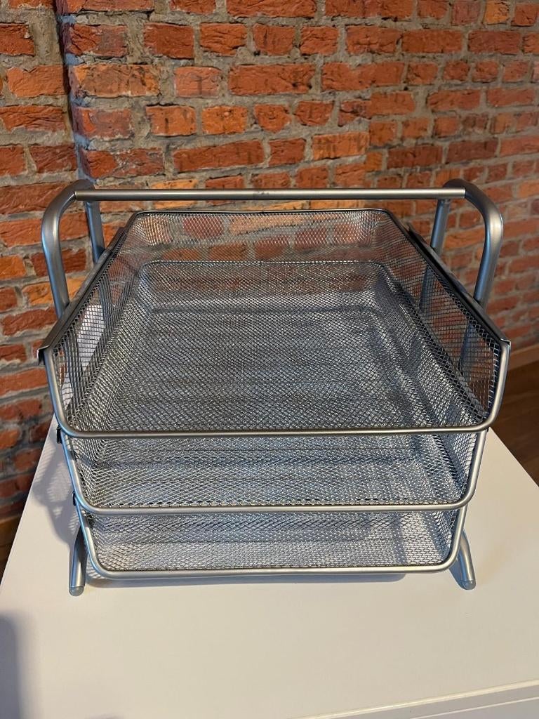 2 dezelfde brievenbakjes Zilver  -29,5 x 35,5 X 26,5, Ophalen, Zo goed als nieuw