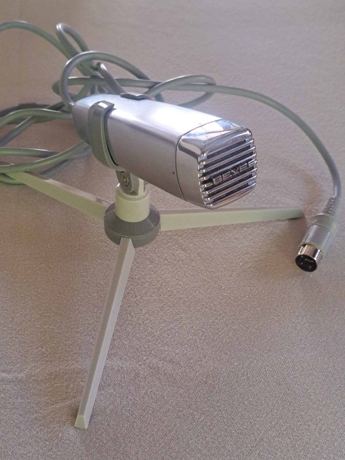Beyer M55  vintage microfoon, Muziek en Instrumenten, Ophalen of Verzenden, Gebruikt, Instrumentmicrofoon