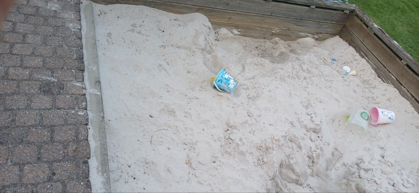 GRATIS: Witte zand uit zandbak, Jardin & Terrasse, Gravier, Rochers & Caillasse, Enlèvement
