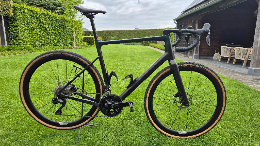 Vélo de gravier en carbone Ridley Grifn (L) - 105 DI2 2x12s, Vélos & Vélomoteurs, Vélos | Vélos de course, Utilisé, Hommes, Plus de 20 vitesses