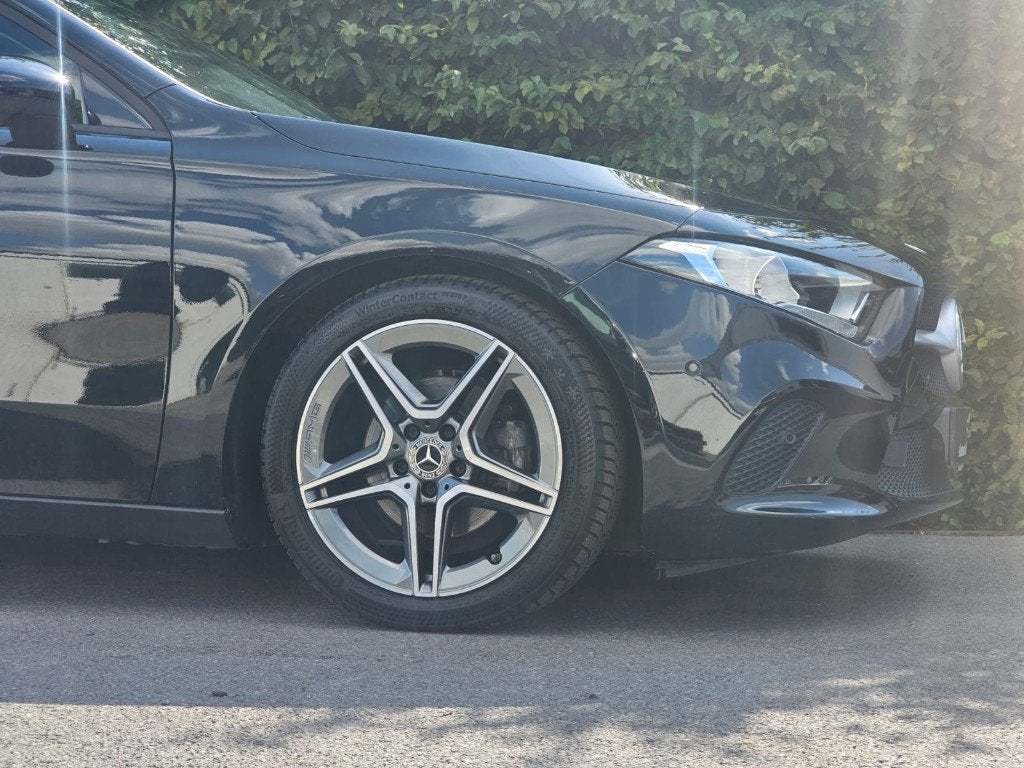 Mercedes A180 1.3 essence | MANUELLE | APPAREIL PHOTO | AMG, Autos, 100 kW, Achat, Euro 6, Entreprise