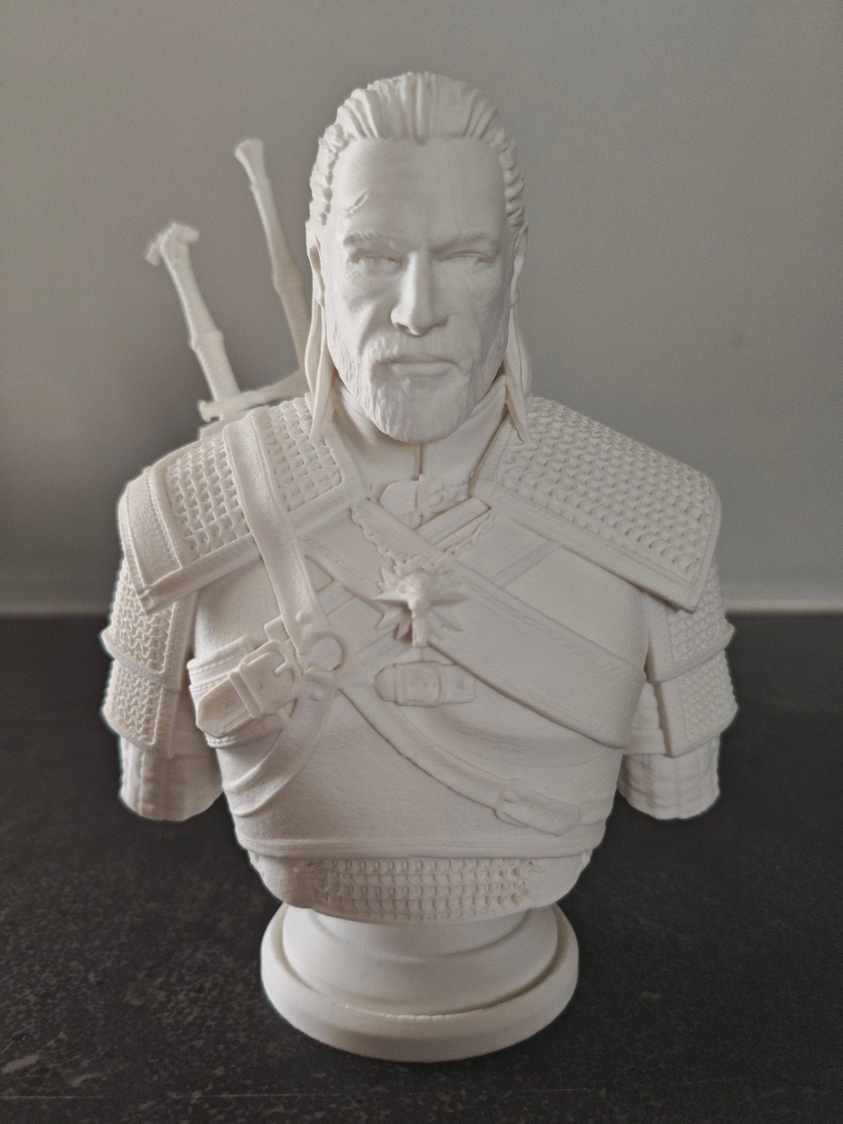 Statue The Witcher - Geralt de Riv, Collections, Enlèvement ou Envoi, Comme neuf, Fantasy
