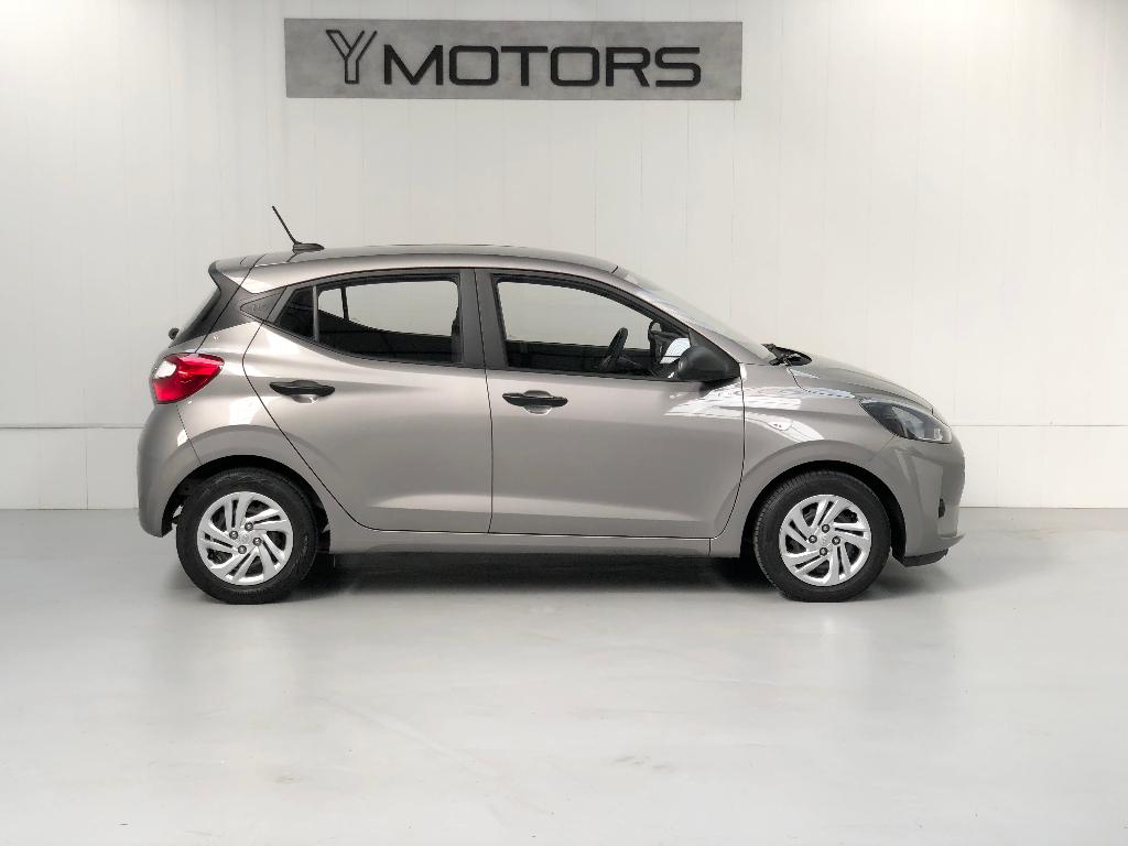 HYUNDAI i10 1.0i AIR LINE ASSIST CRUISE CONTROL GARANTIE, Autos, Argent ou Gris, Achat, 998 cm³, Euro 6