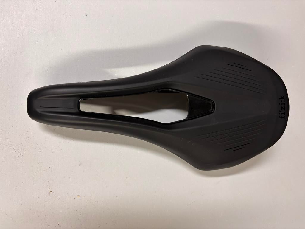 FIZIK VENTO ARGO R3 ZADEL ZWART, Fietsen en Brommers, Fietsonderdelen, Ophalen, Nieuw, Racefiets, Zadel