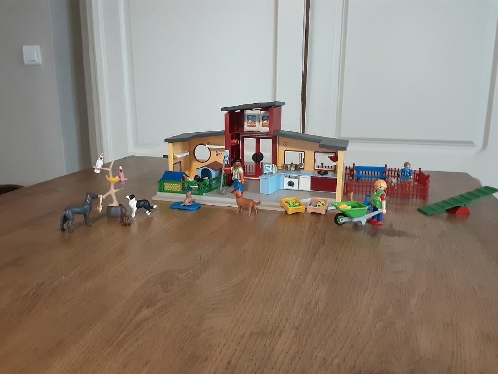 PlayMobil, belle pension pour grands chiens, Enlèvement ou Envoi, Comme neuf, Ensemble complet