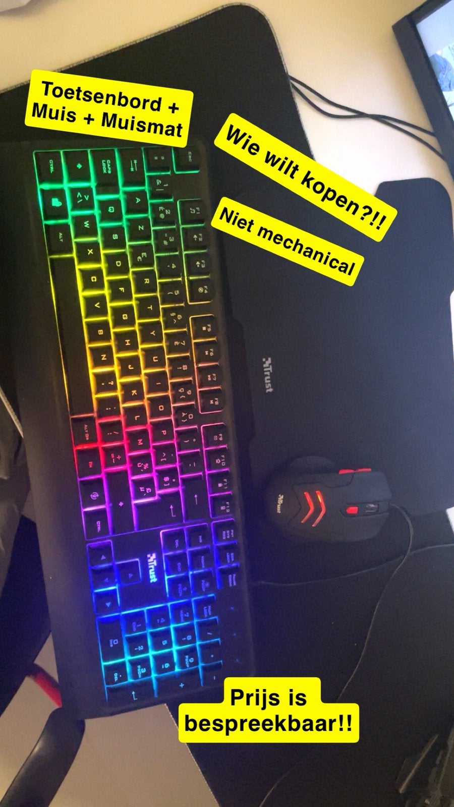 Clavier/clavier de jeu/souris/tapis de souris, Pavé numérique, Enlèvement ou Envoi, Comme neuf, Autres dispositions